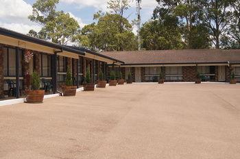 Old Maitland - Motel Rutherford