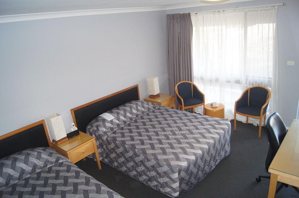 Old Maitland -
