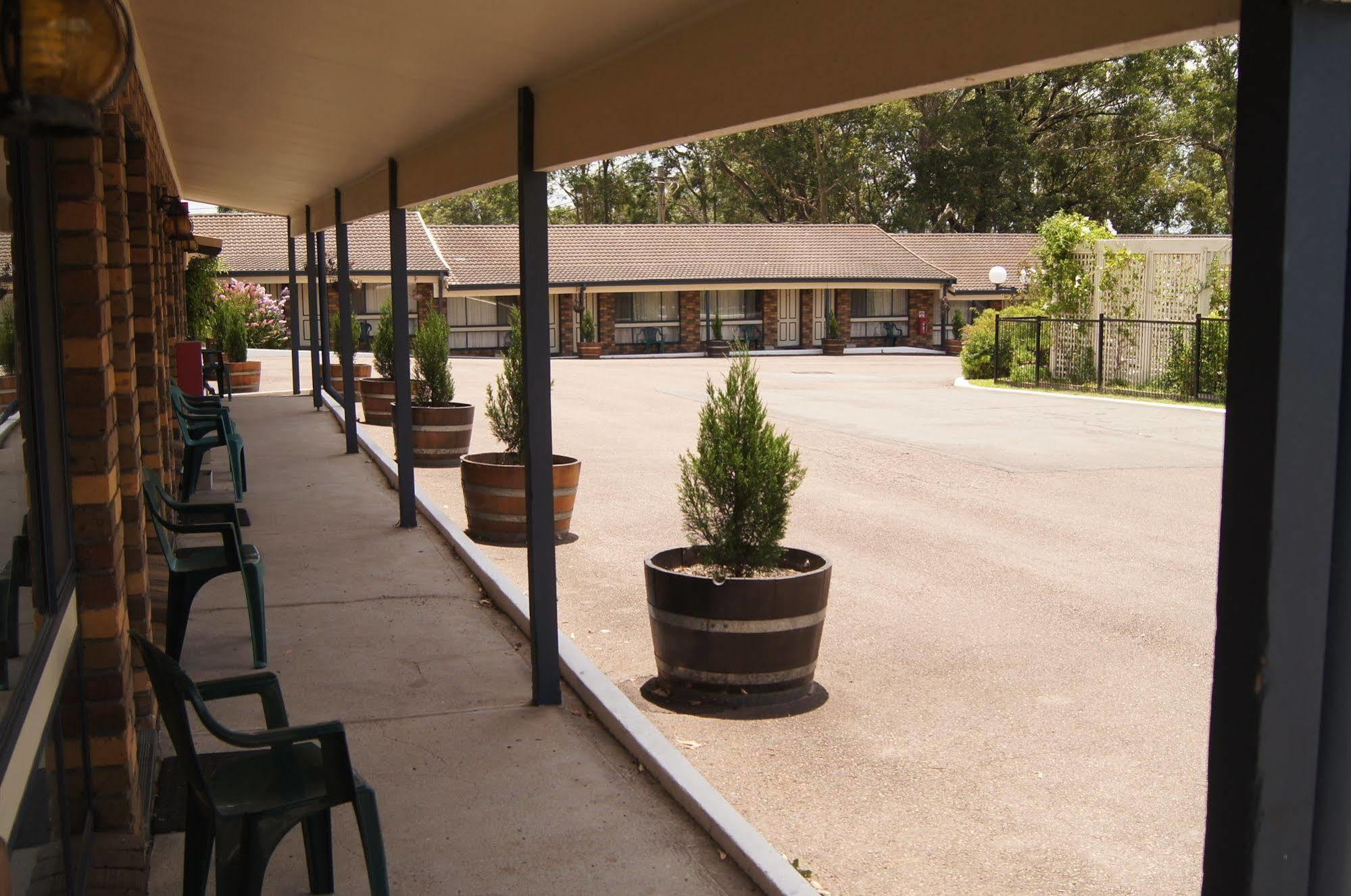Old Maitland - 3*